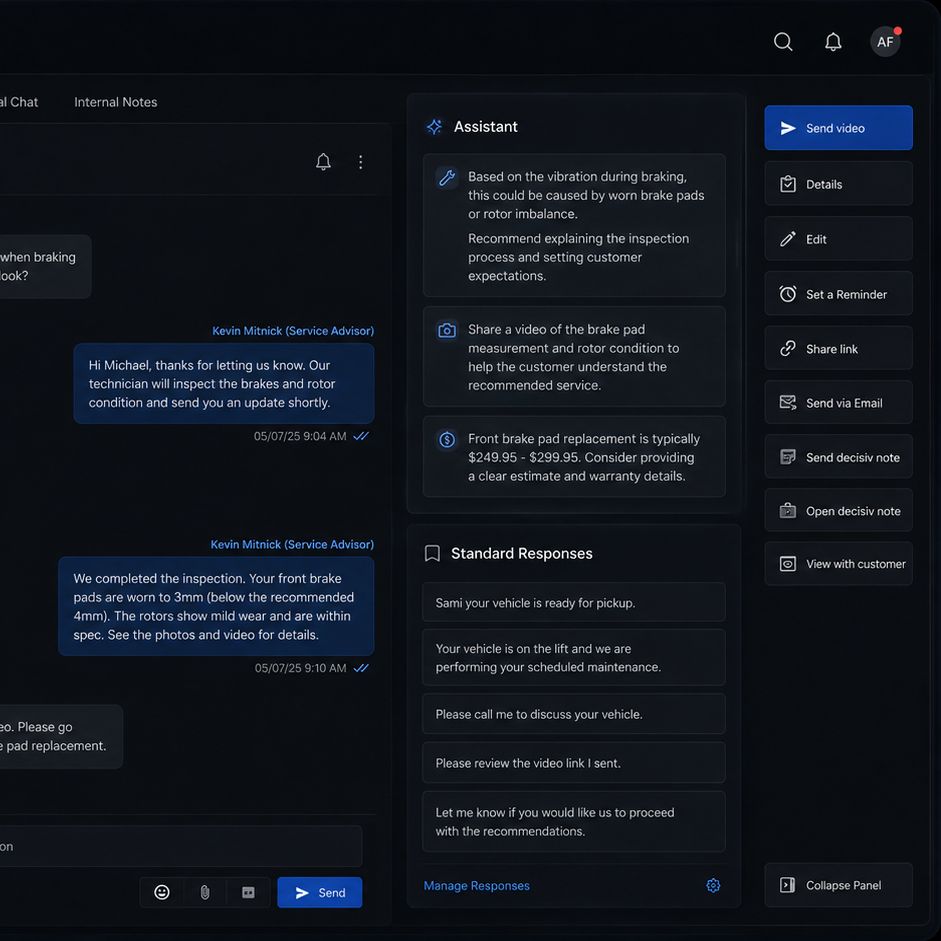 The Assistant and Standard Responses beside the active conversation, with the advisor composer still available.